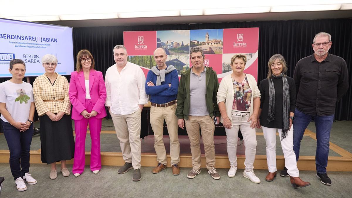 El encuentro tuv lugar este miércoles en Ibarretxe Kultur Etxea