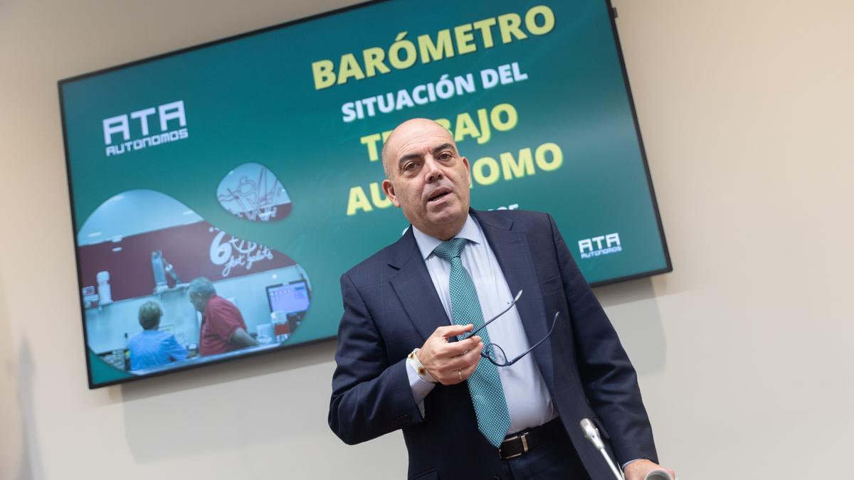 El presidente de ATA, Lorenzo Amor.