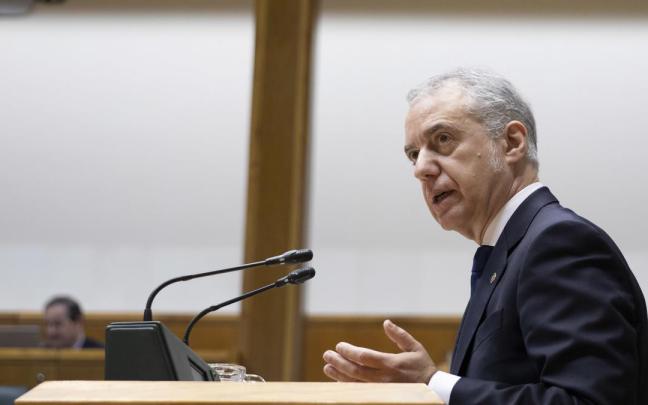 El lehendakari, Iñigo Urkullu, en el pleno de Parlamento vasco de este viernes.