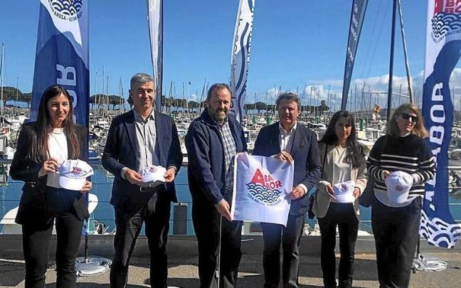 La presentación de Ababor se realizó en el puerto deportivo de Hondarribia. | FOTO: N.G.
