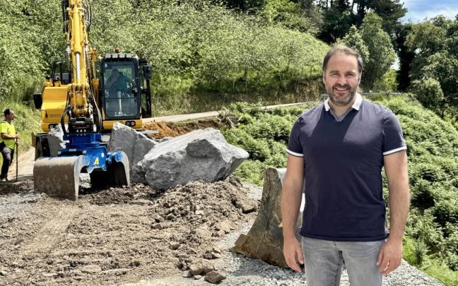 Iban San Martin en las obras de la zona de Irusta bidea de Zarautz. / Zarauzko Udala Iban San Martin en las obras de la zona de Irusta bidea de Zarautz.