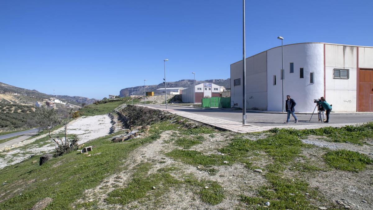 Imagen de la zona en el polígono industrial de Los Villares, Jaén, donde presuntamente tuvo lugar la agresión.