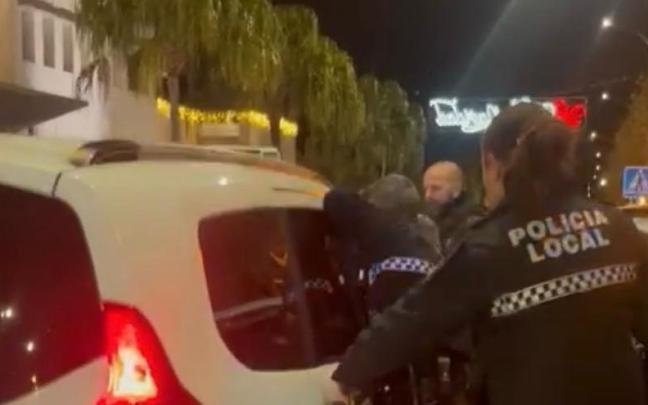 Momento de la detención del hombre.