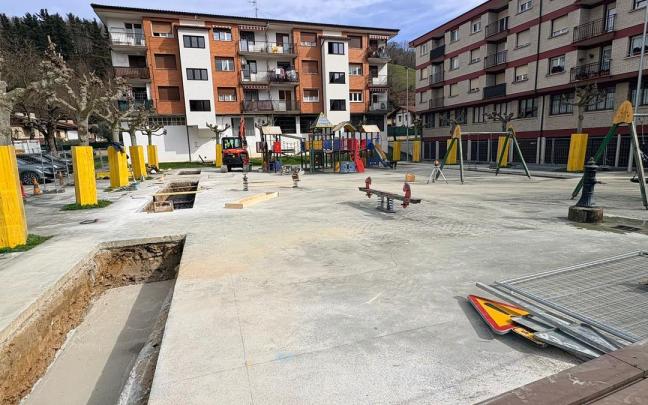 El parque Areso de Lazkao de obras.