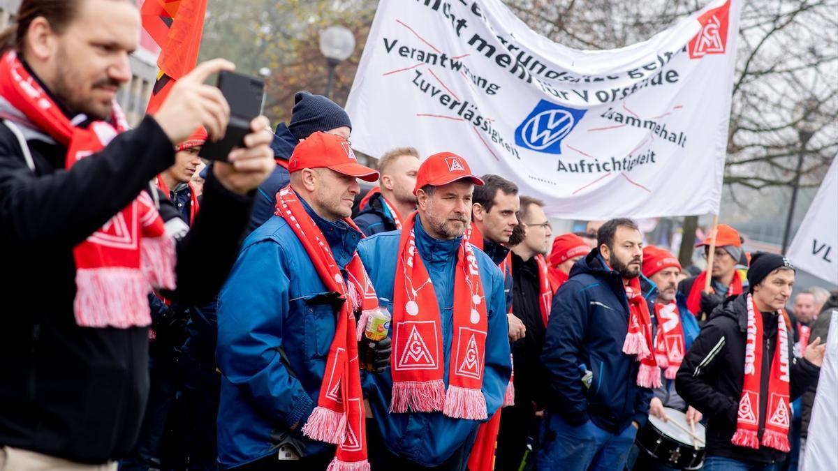 Los trabajadores de Volkswagen han protagonizado buena parte de las movilizaciones en Alemania por la mala situación económica y laboral.