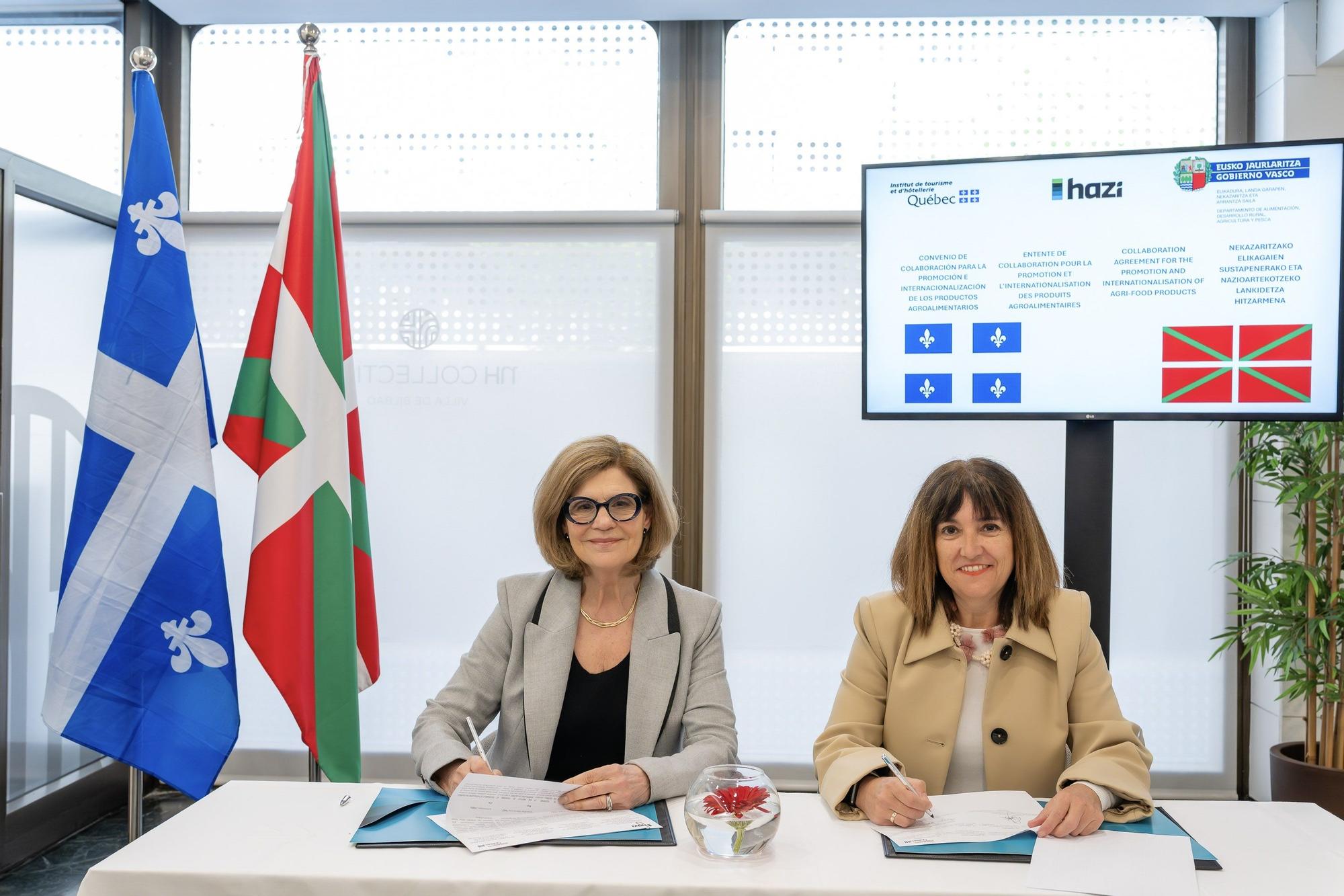 Liza Frulla, miembro del Consejo de administración y directora general del Instituto de Turismo y Hostelería de Quebec ITHQ y la consejera de Alimentación, Desarrollo Rural, Agricultura y Pesca, Amaia Barredo.