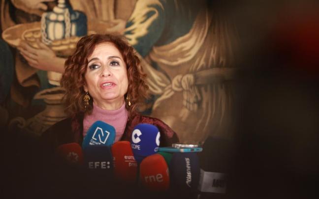 La vicepresidenta primera del Gobierno y ministra de Hacienda, María Jesús Montero.