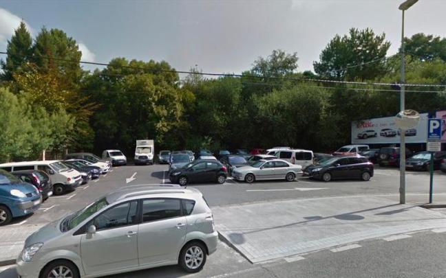 Los vecinos de Galdakao consideran que la escasez de aparcamiento es el principal problema del municipio