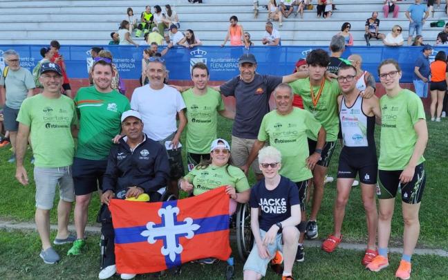 El club basauritarra acudió al Campeonato de España con solo ocho atletas y ha regresado con la plata