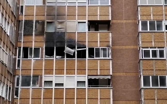 Incendio en una vivienda de Sansomendi ajena a esta información. BOMBEROS