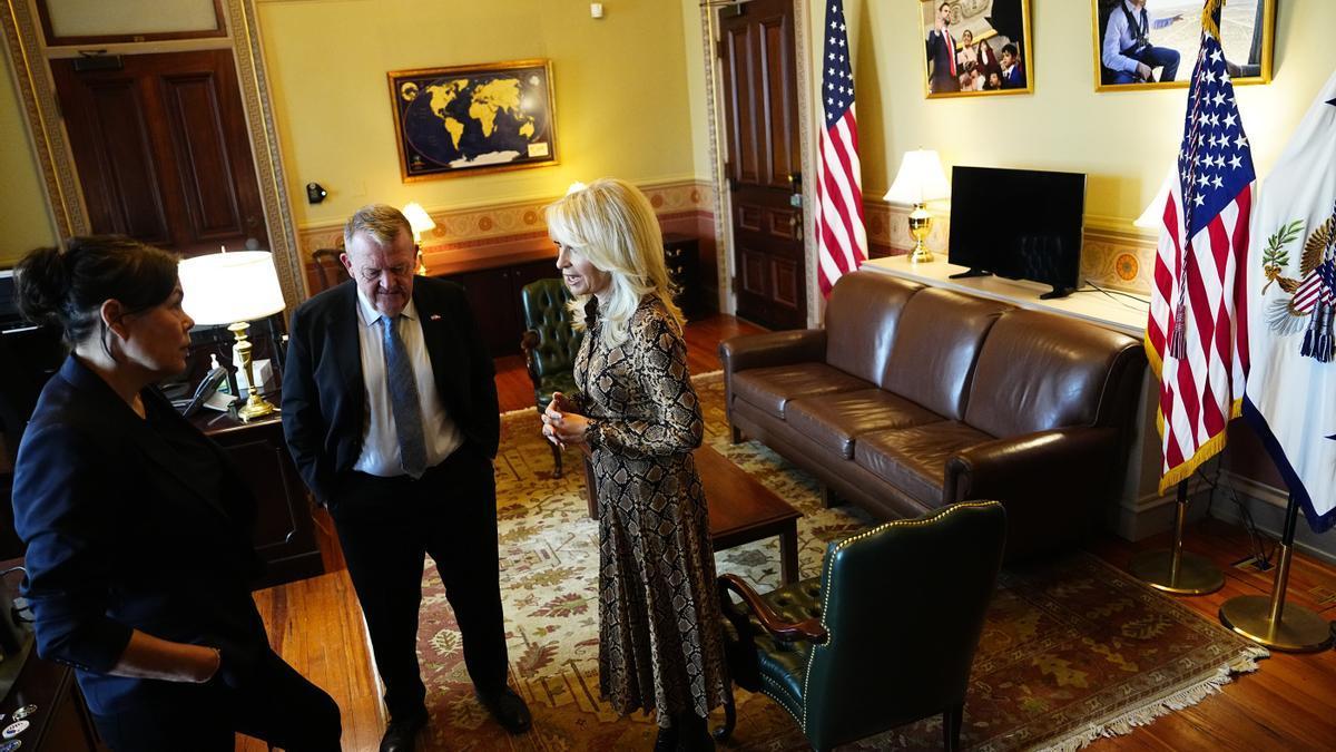 Delegaciones de Dinamarca y Groenlandia antes de la reunión con JD Vance y Marco Rubio