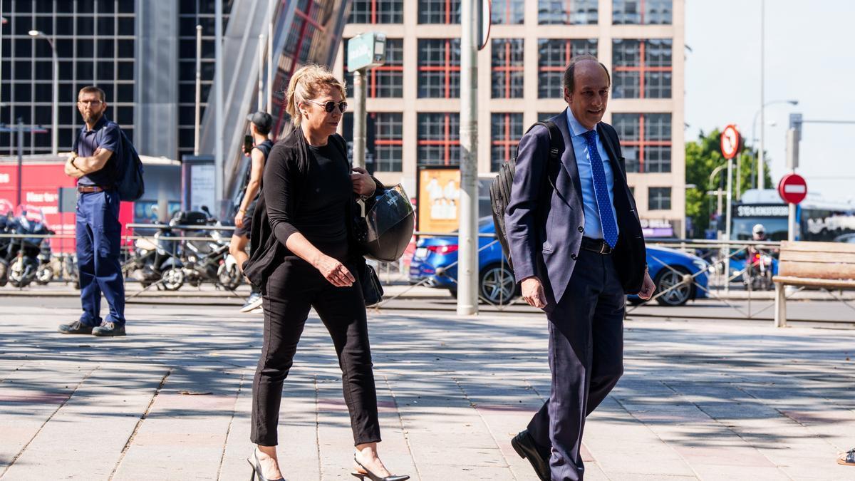 La asesora de Begoña Gómez en Moncloa, Cristina Álvarez a su llegada a los Juzgados de Plaza de Castilla.