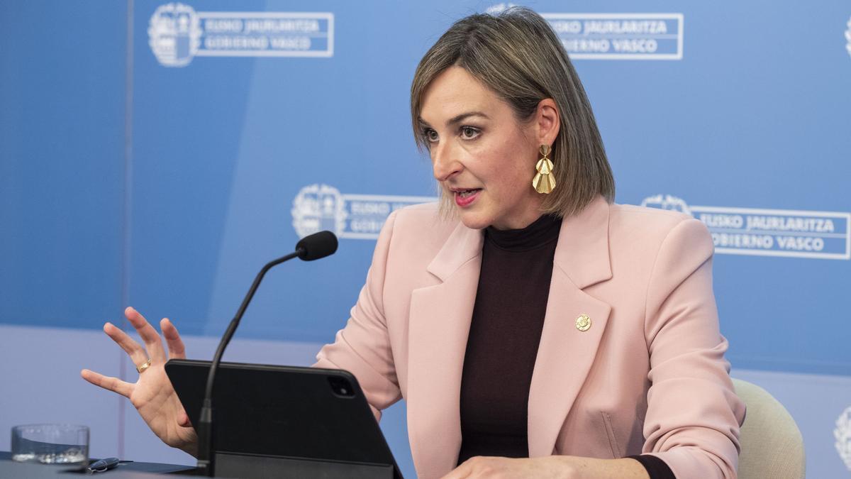 La consejera de Autogobierno, Maria Ubarretxena, en una rueda de prensa anterior