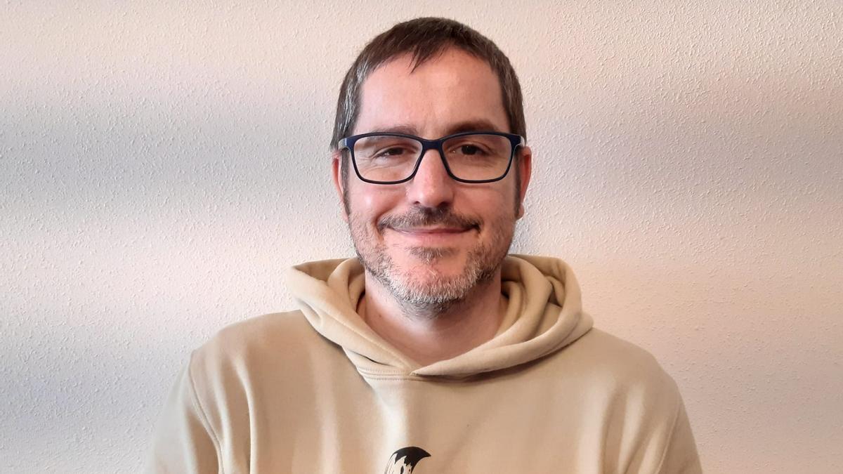 Óscar es padre de Ander, un adolescente con un 93% de discapacidad.