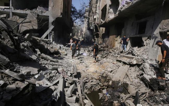 Edificios totalmente destruidos en Nuseirat.