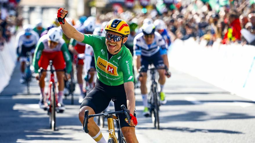 Magnus Cort festeja la victoria.