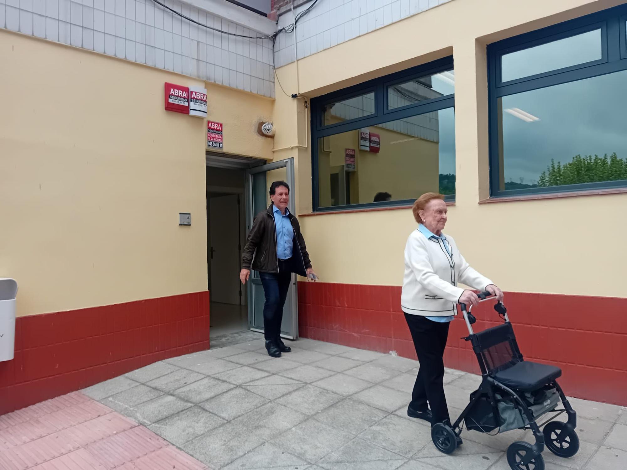 El Centro Social está en un local de planta baja y tiene accesos adaptados