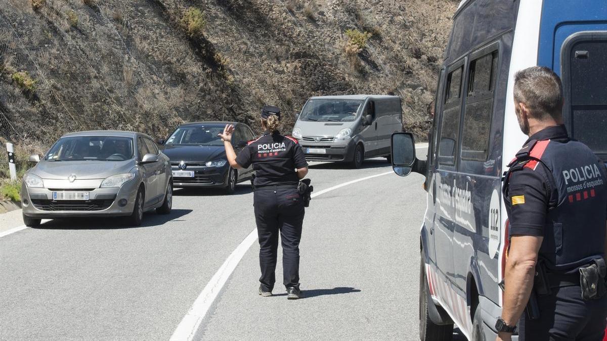 Agentes de los Mossos d'Esquadra en una foto de archivo.