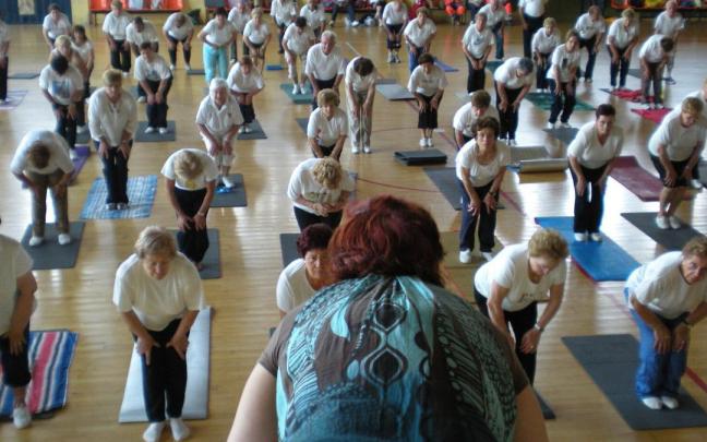 La práctica deportiva, la relaciones sociales o la formación son claves en el desarrollo de una jubilación activa.