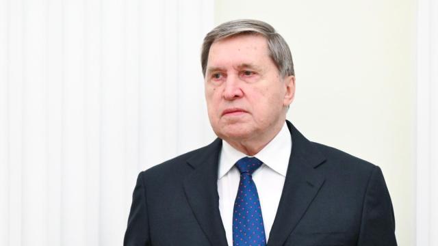 El asesor de política internacional del Kremlin, Yuri Ushakov