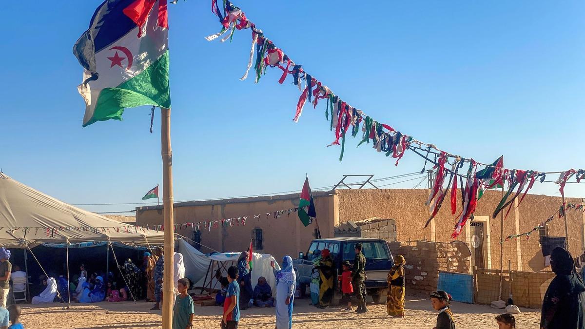 Celebraciones en los campamentos de refugiados saharauis de Tinduf.