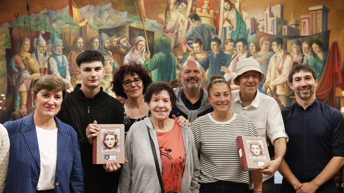 Recepción a la familia de Elisa Beltrán