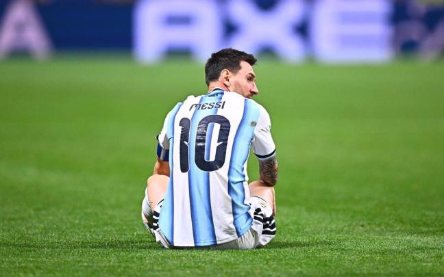 A sus 39 años, pocos son los que pueden presumir de pasearse por el campo y seguir siendo la espina dorsal de su equipo.