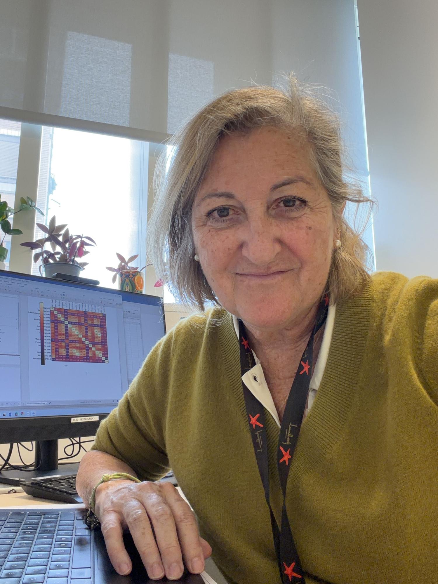 Rosario Sánchez Pernaute se dedica a la investigación y docencia.