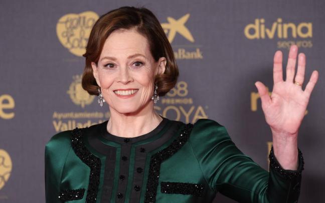 La actriz Maria Lluïsa Solà ha asegurado que es la primera vez que una estrella internacional le reconoce públicamente su trabajo.