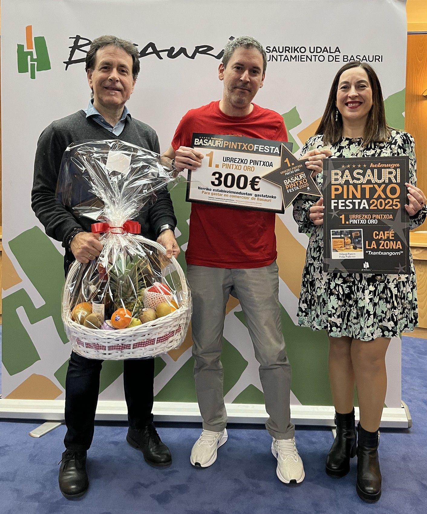Café La Zona recibiendo el premio como ganador del Pintxo de Oro