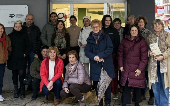 Algunos ganadores de los sorteos navideños de Murkil.