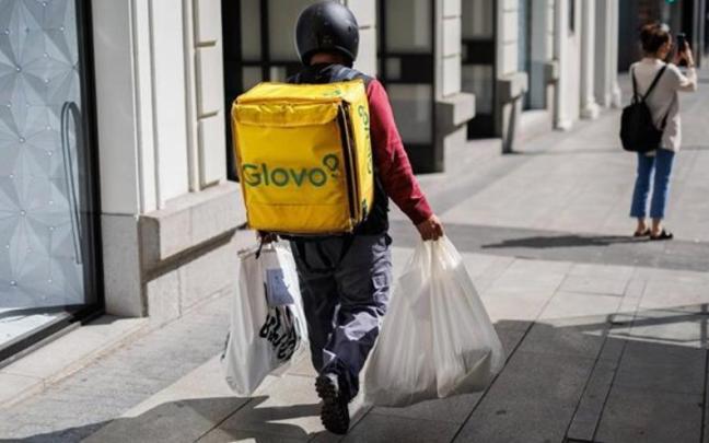Un repartidor de Glovo