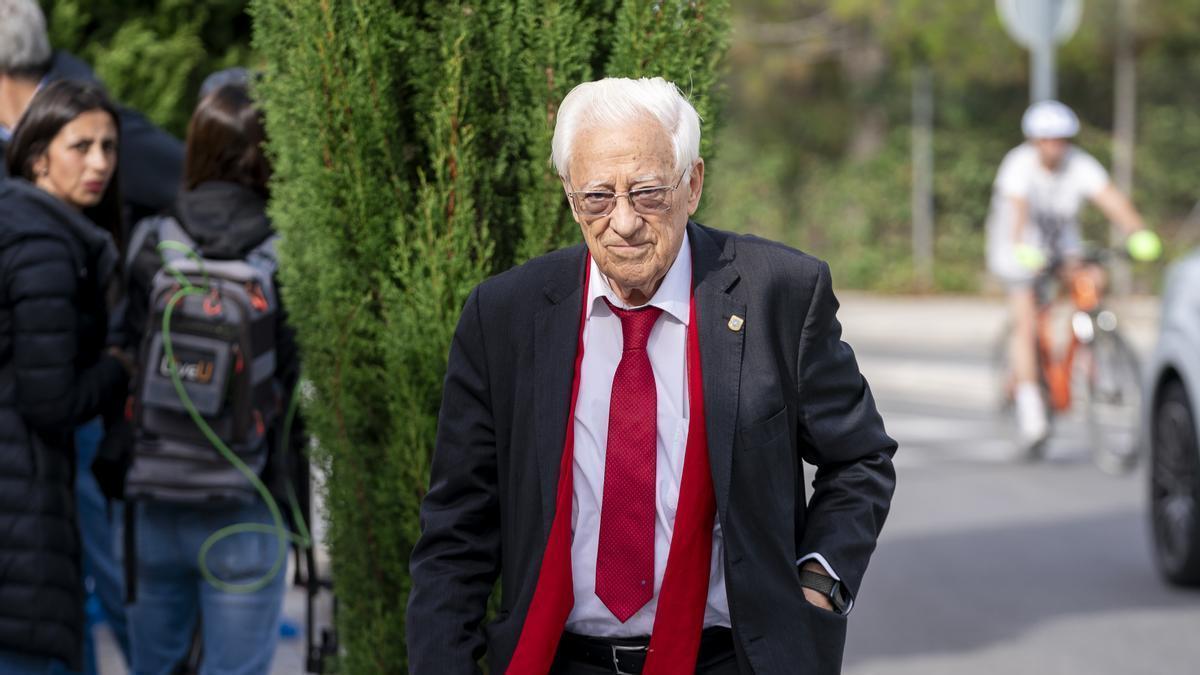 El sacerdote Ángel García, más conocido como el padre Ángel.