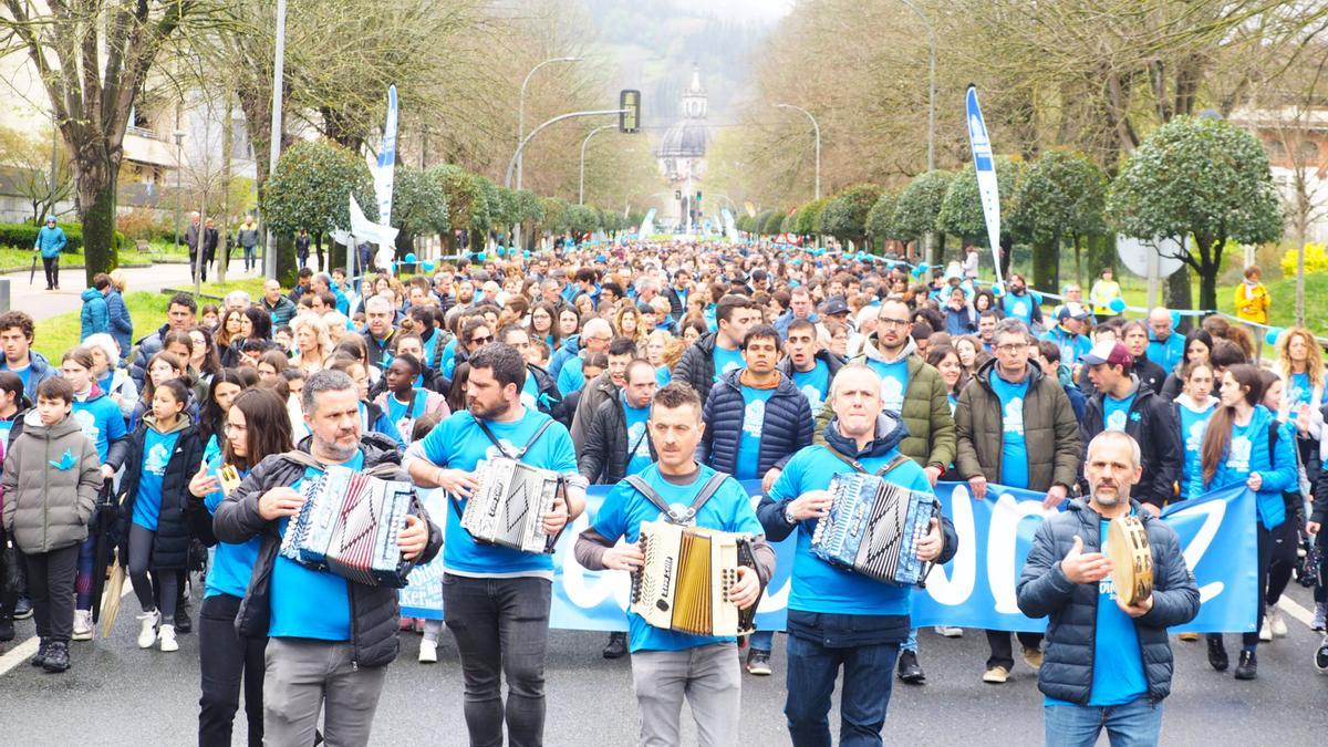 Ekintza ugari antolatu ditu Marea Urdinak inklusioaren aldeko sentsibilizazioa bultzatzeko sortu zenetik