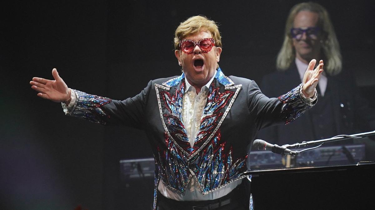 Elton John, este sábado durante su concierto en Estocolmo.