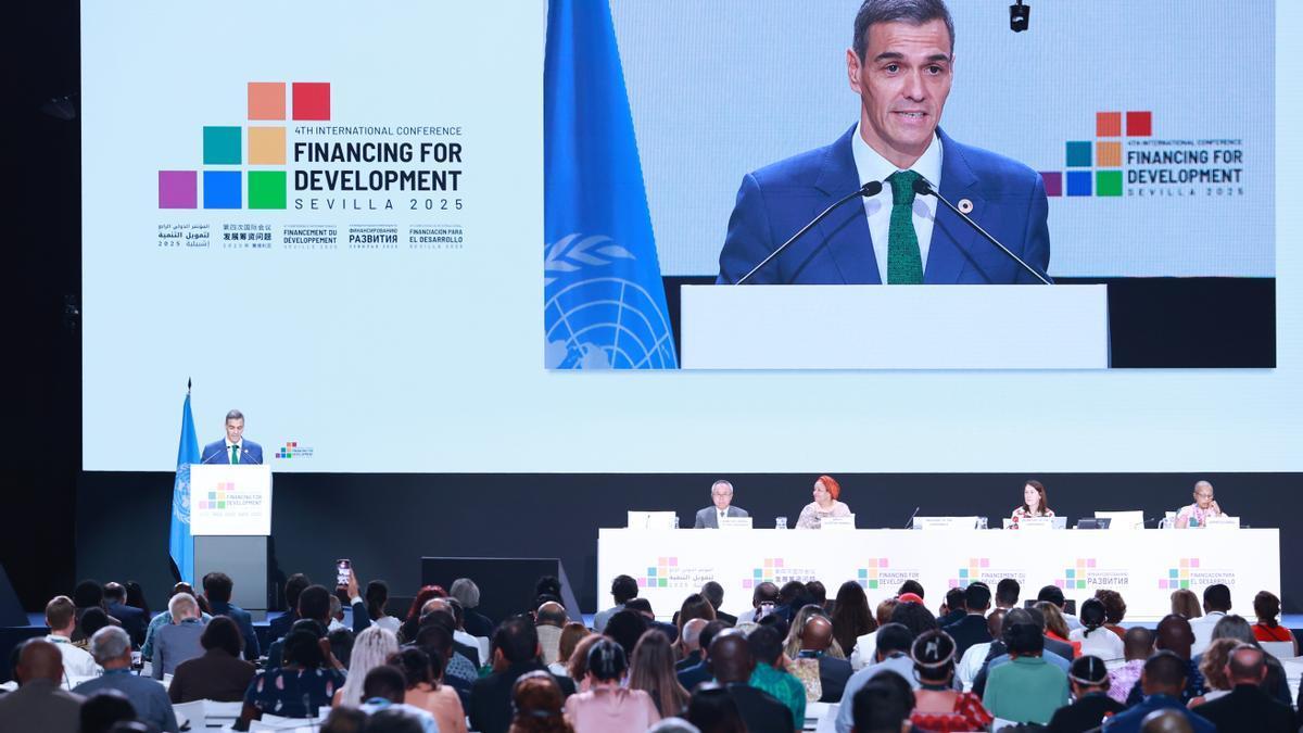El presidente del Gobierno, Pedro Sánchez, clausura la IV Conferencia Internacional sobre la Financiación para el Desarrollo de la ONU.