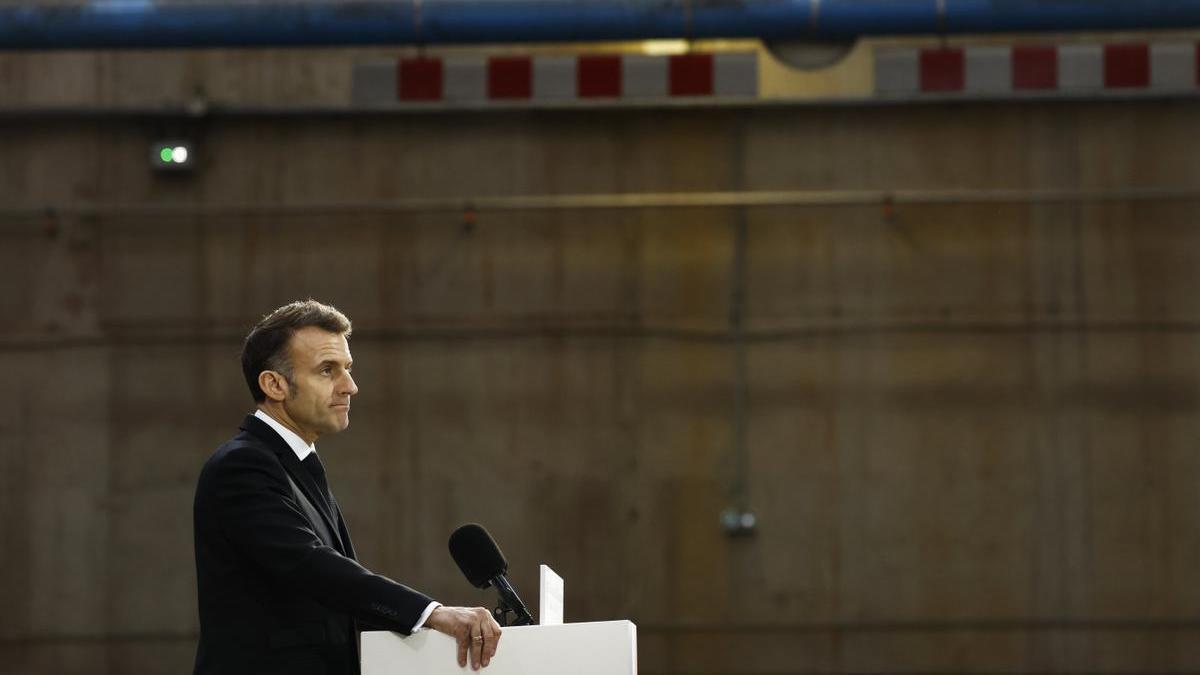 Macron, durante su comparecencia.