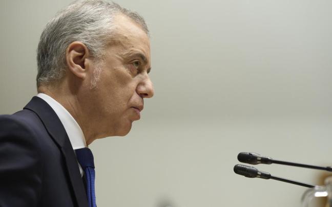 El lehendakari, Iñigo Urkullu, durante el pleno de control del Parlamento Vasco celebrado este viernes