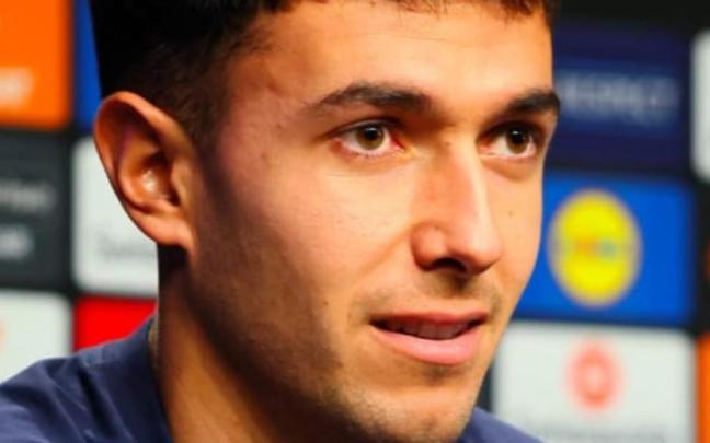 Martín Zubimendi, en la rueda de prensa. / N.G.