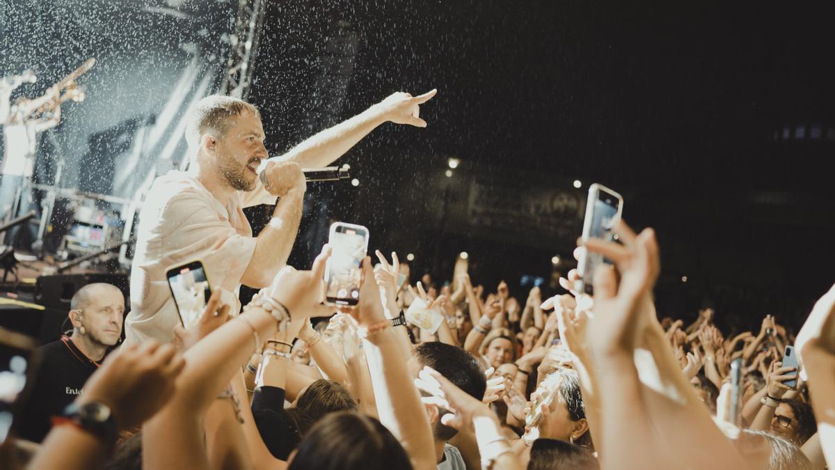 Iñigo Etxezarreta, líder de ETS, en uno de los conciertos.