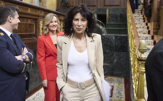 La ministra de Igualdad, Ana Redondo, en el Congreso de los Diputados.