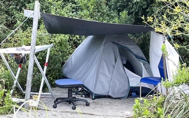 En imágenes: asentamiento ilegal en Txakurzulo