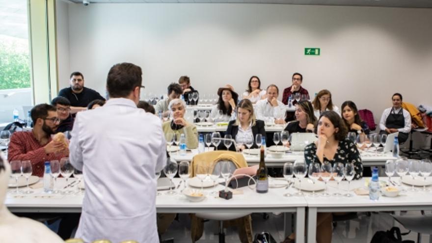 Formación enogastronómica para estudiantes del BCC.