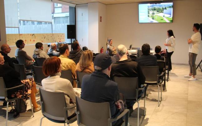 Presentación del proyecto en el auzogune de Otamotzena.