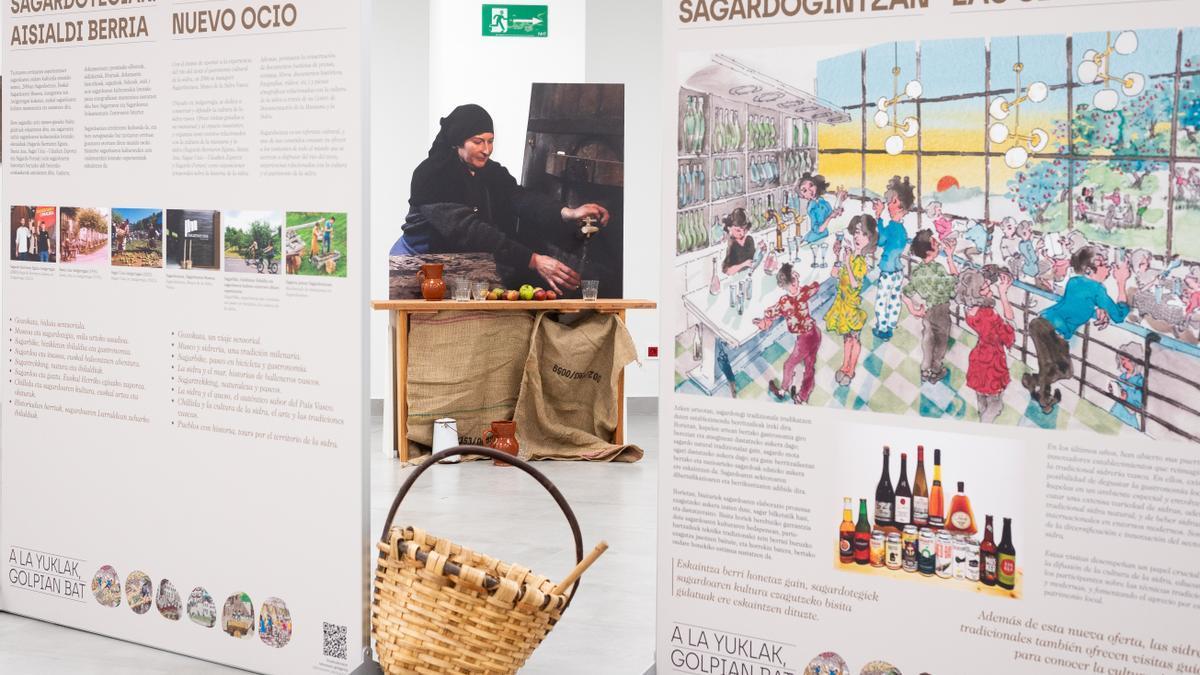 ‘A la yuklak, golpian bat’ erakusketaren argazki bat.