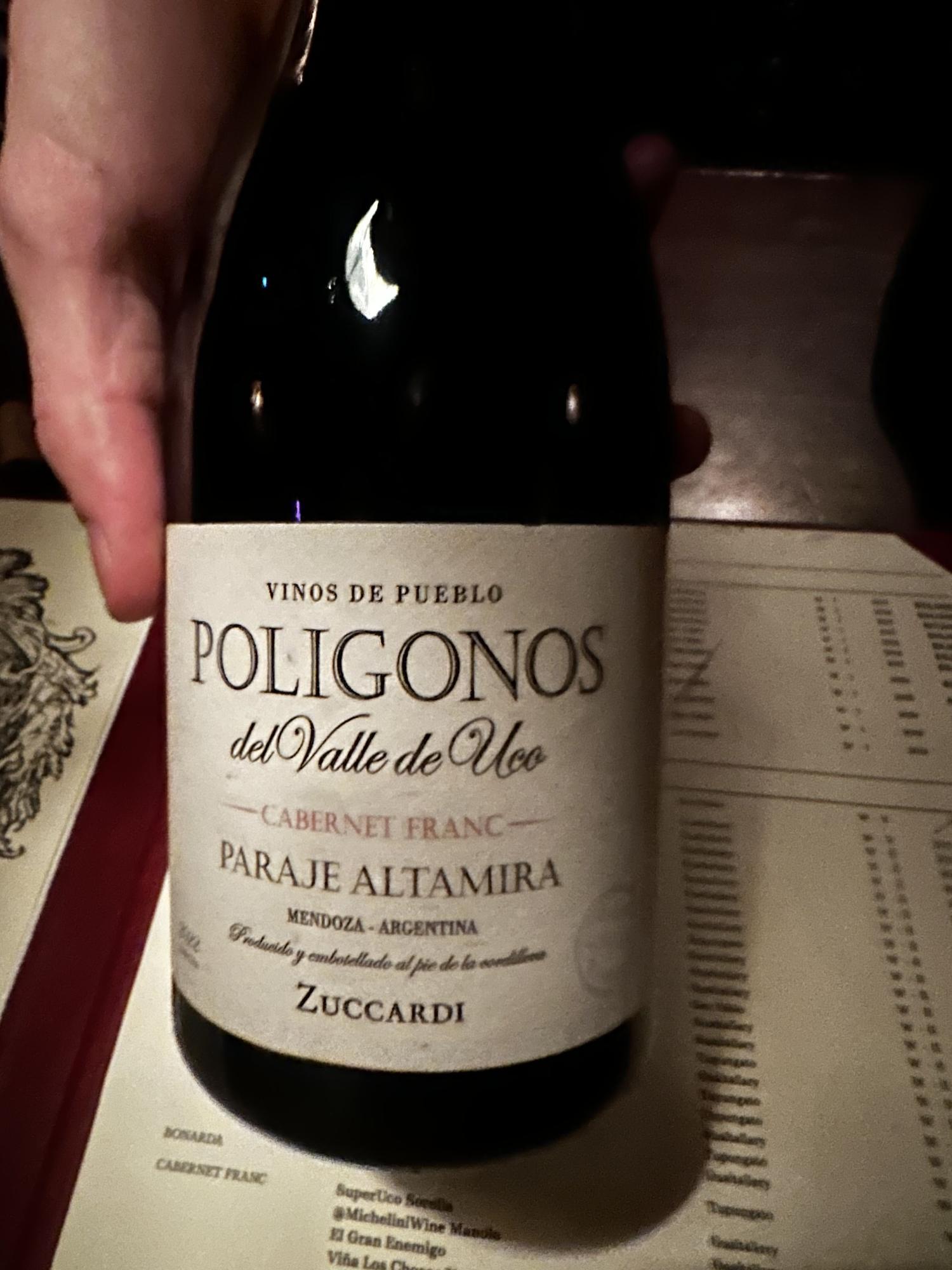 Polígonos, un Cabernet franc de Bodega Zuccardi.