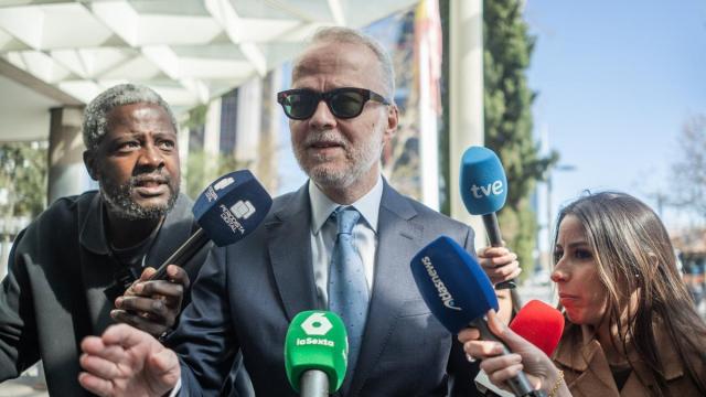 El abogado de Begoña Gómez, Antonio Camacho, atiende a los medios a su llegada a los Juzgados de Plaza de Castilla.