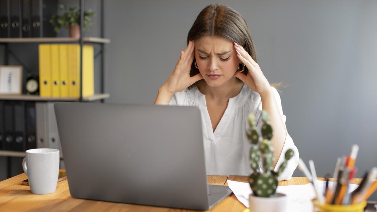 Fuera de la jornada laboral y en vacaciones tienes derecho a la desconexión digital.