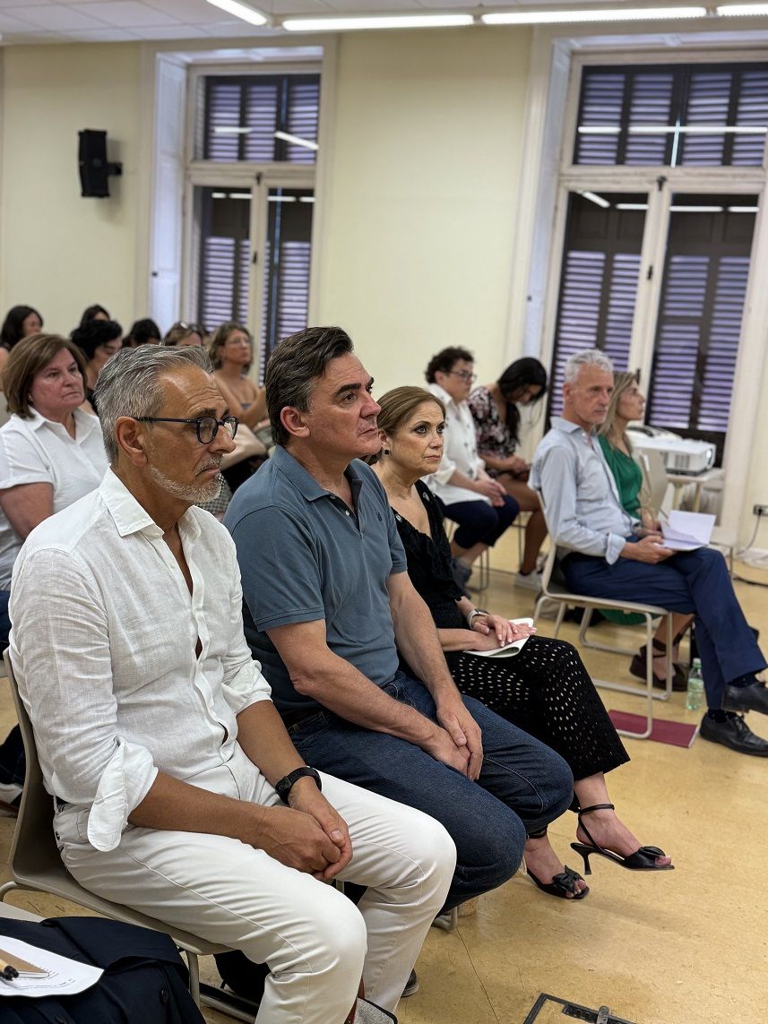 Presentación del curso de verano el curso de verano en Donostia