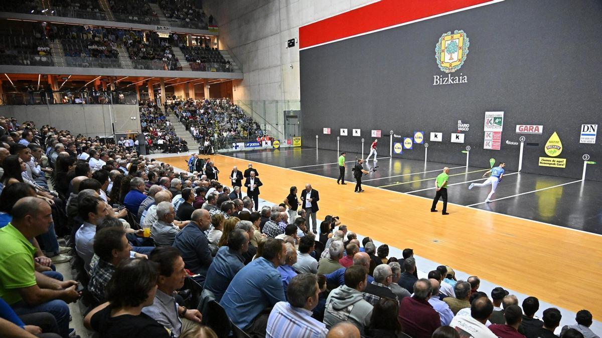 Imagen de la final del Cuatro y Medio del pasado año disputada en Bilbao.
